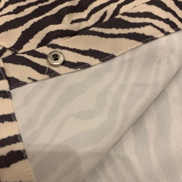 Zebra Crop Jacket - Picture 9 of 10